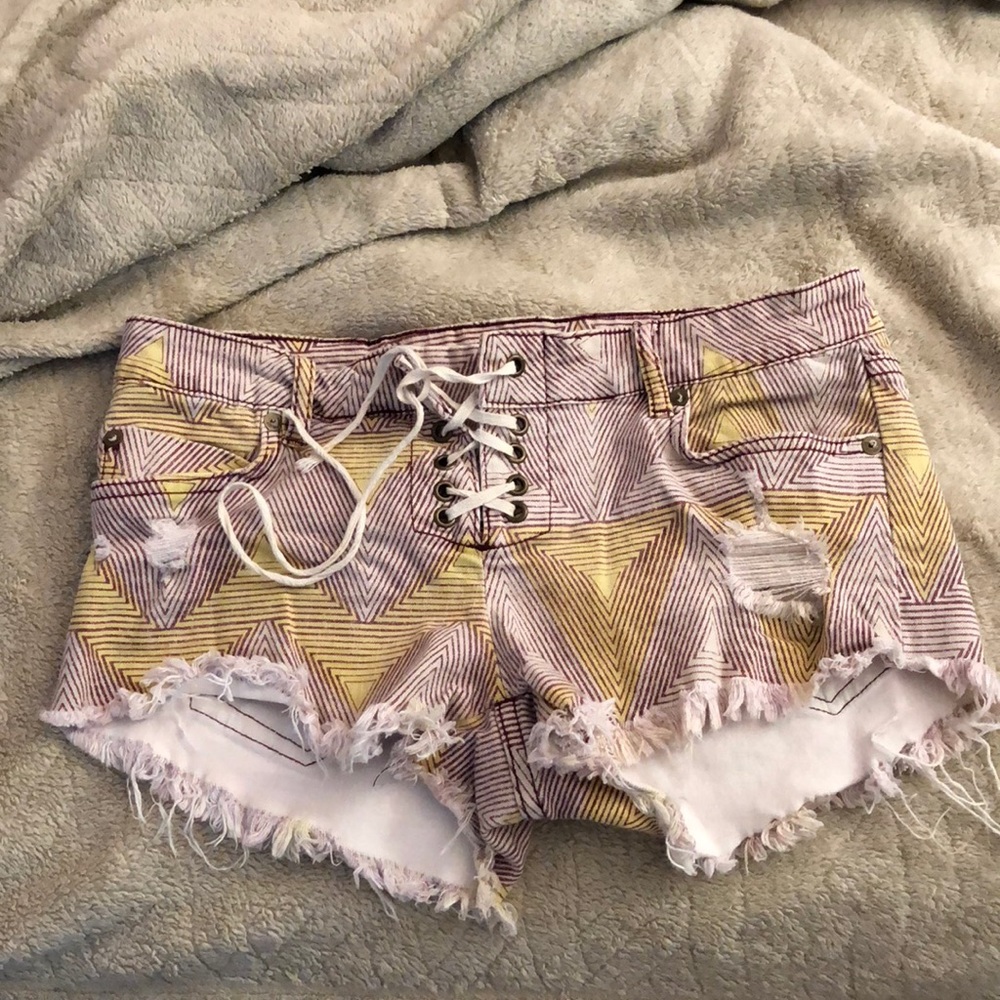 Billabong shorts